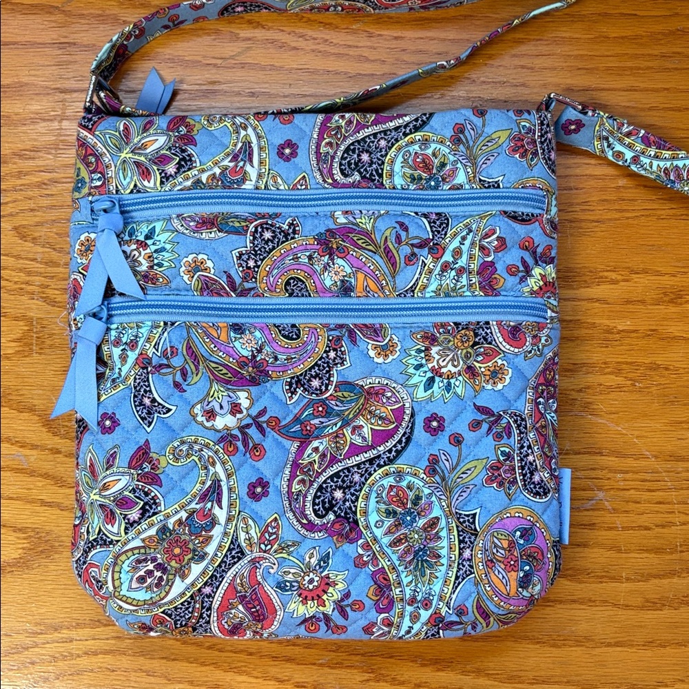 Vera Bradley Paisley Cotton Crossbody Bag - like new
